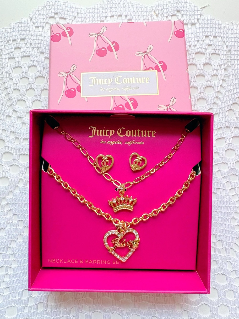 Juicy Couture Gold Heart & Crown Necklace & Earring Box Set 👑💕 NWT!